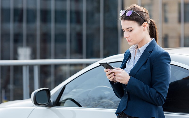 How-to-book-an-airport-taxi-service-in-Melbourne